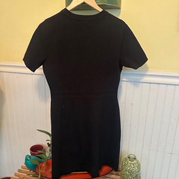 Black Short Sleeve Knit Button-Front Dress With Waist Detail & Pockets - Picture 2 of 10